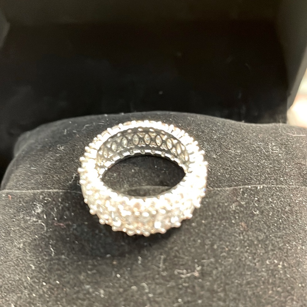 Beautiful CZ 925 silver ring